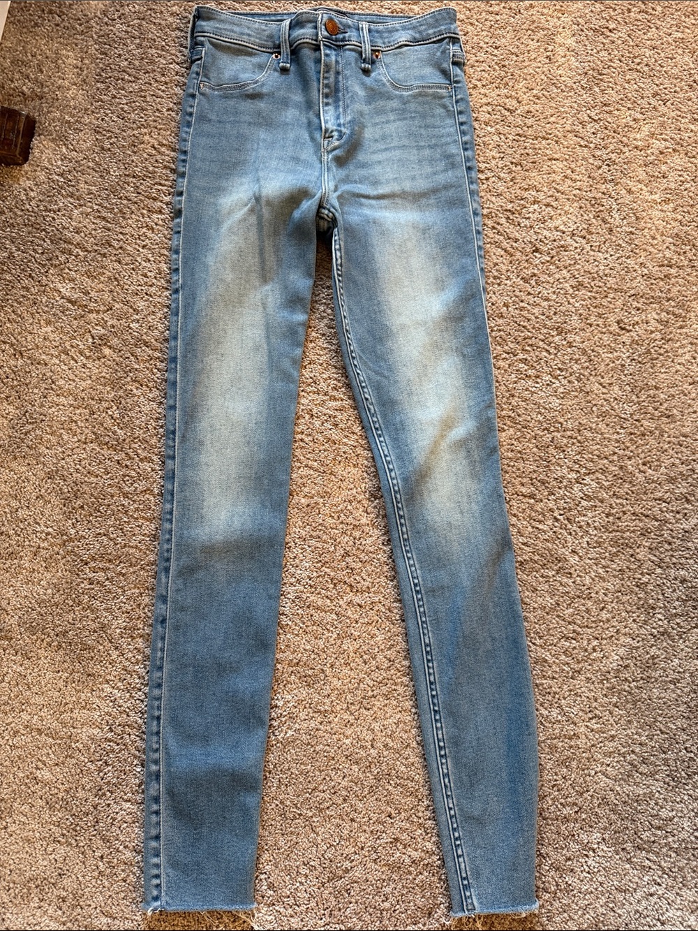 Abercrombie & Fitch Light Wash Skinny Jeans